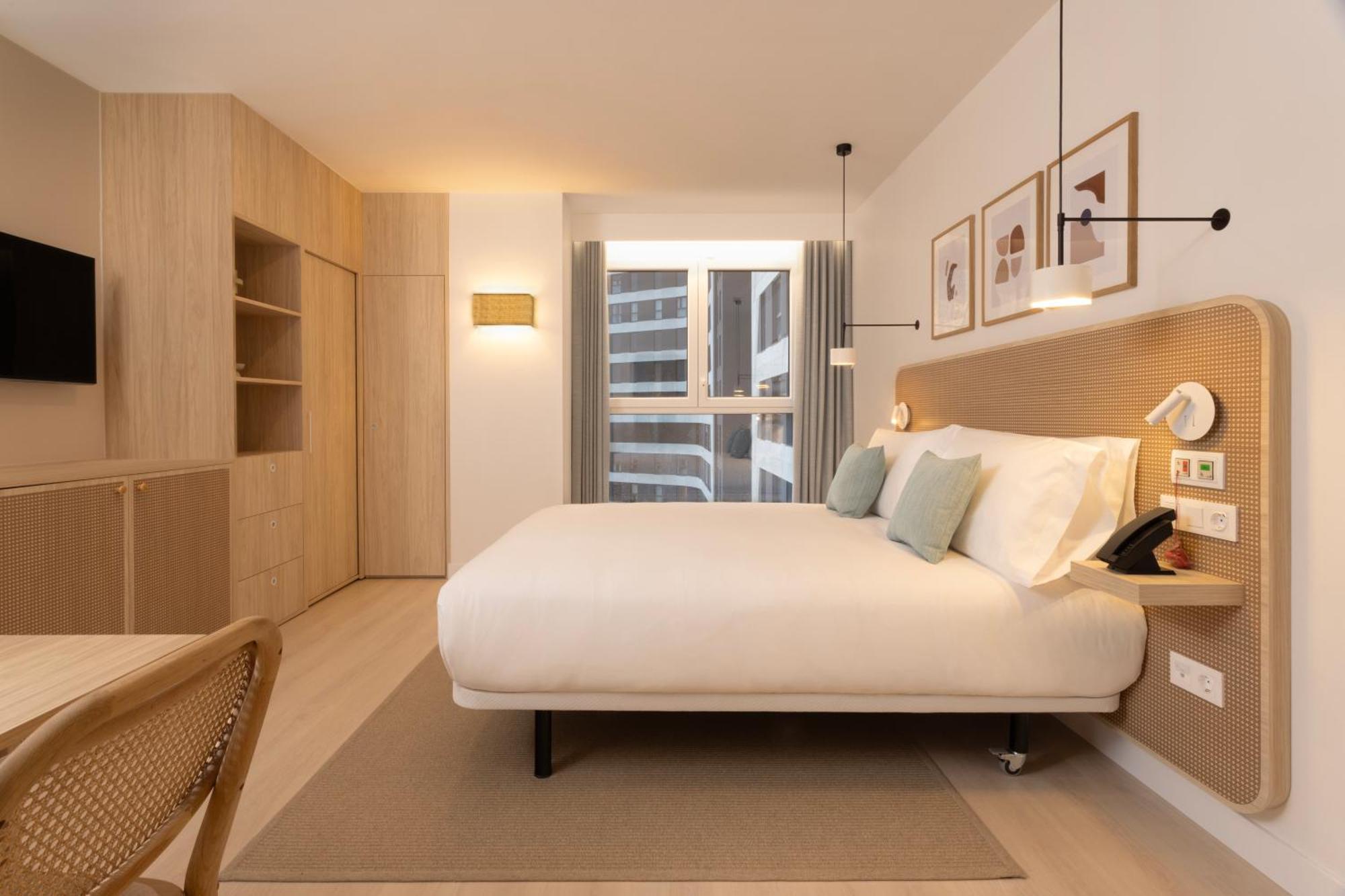 Staybridge Suites & Apartments Malaga By Ihg Esterno foto
