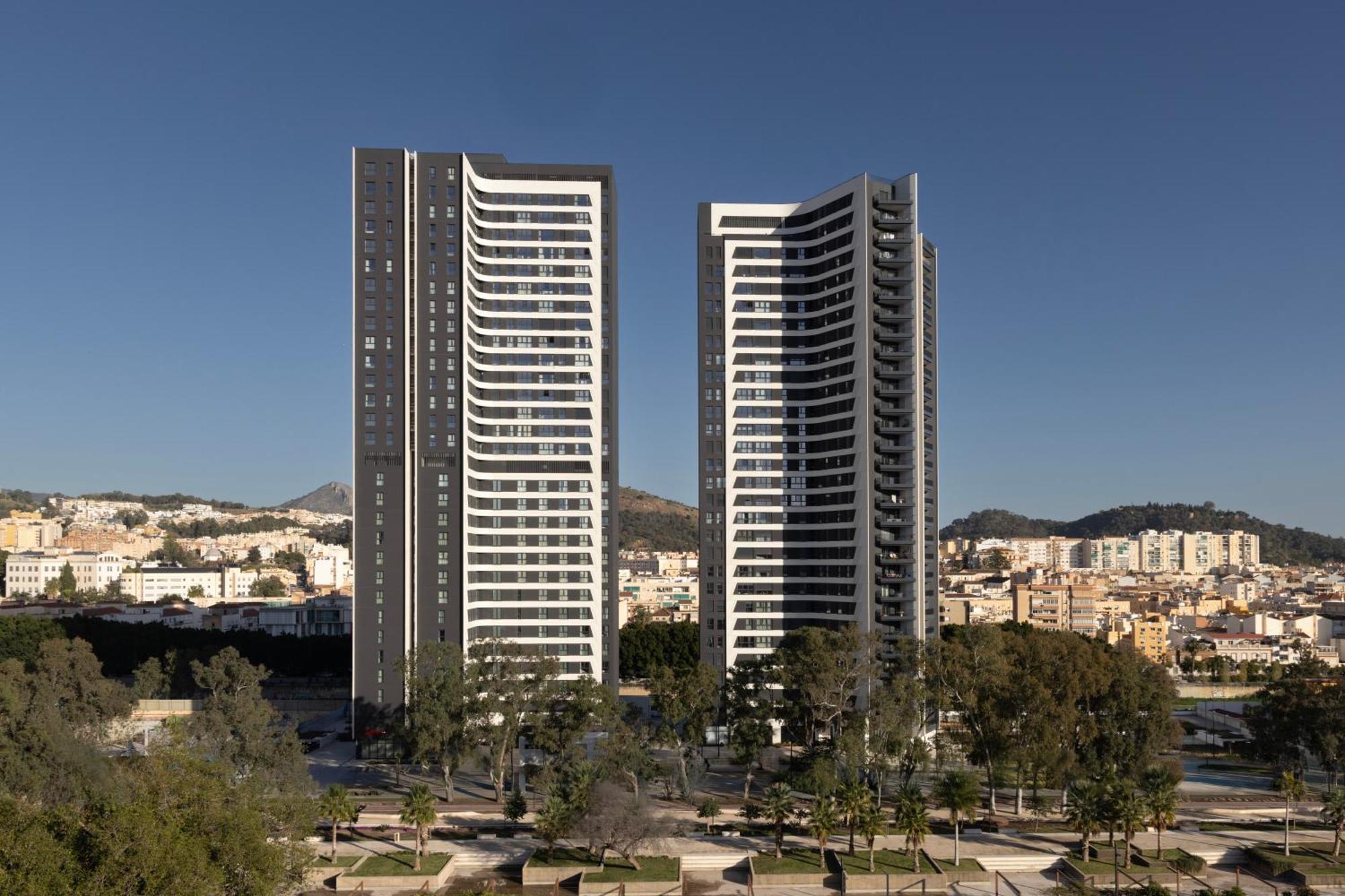 Staybridge Suites & Apartments Malaga By Ihg Esterno foto