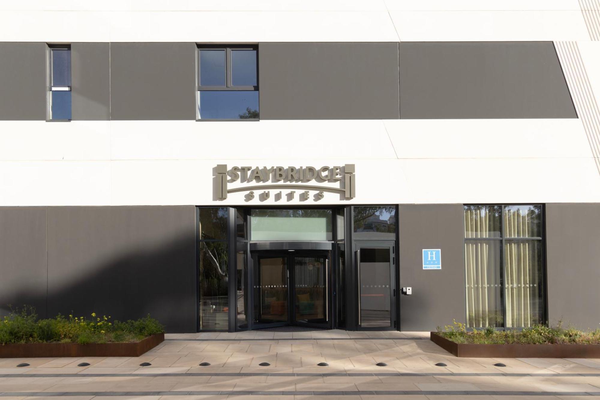 Staybridge Suites & Apartments Malaga By Ihg Esterno foto